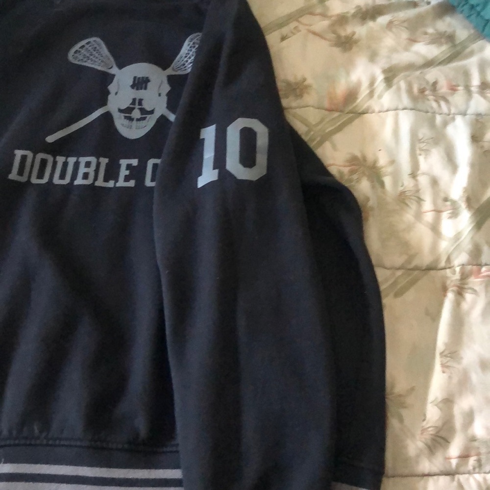 Undefeated Cardigan - Picture 4 of 4